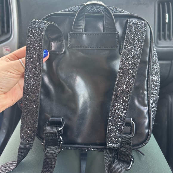 Club Exx Butterfly Backpack - Picture 6 of 6